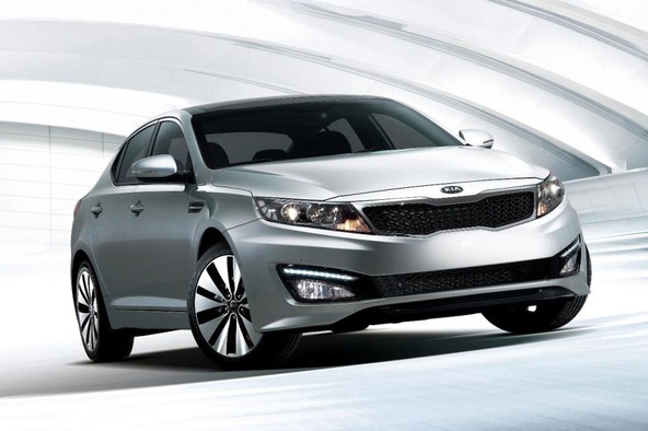 Kia magentis: Svetovna premiera bo aprila v New Yorku