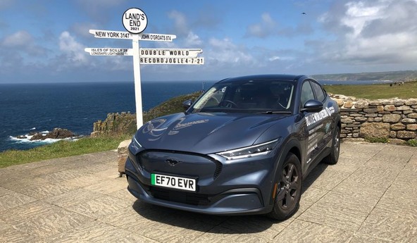 FORD MUSTANG MACH-E: FORD, KI JE POSTAVIL SVETOVNI REKORD V VARČNOSTI
