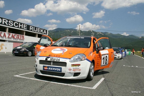 Pokal LEMA GP 2012 : Nagode prevzel vodstvo
