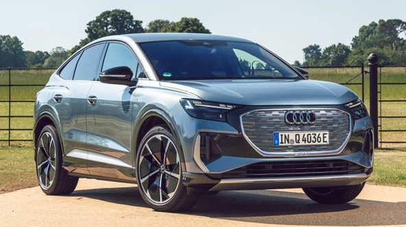 Audi Q4 45 e-tron quattro v predprodaji: Nov model s štirikolesnim pogonom za serijo Q4 e-tron
