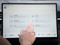 Lynk & Co v vozila uvaja slovenski jezik : Lynk & Co s tem potrjuje dolgoročno zavezanost slovenskemu trgu