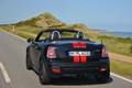 MINI Cabrio in MINI Roadster: Dva avtomobila za užitek v vožnji z odprto streho
