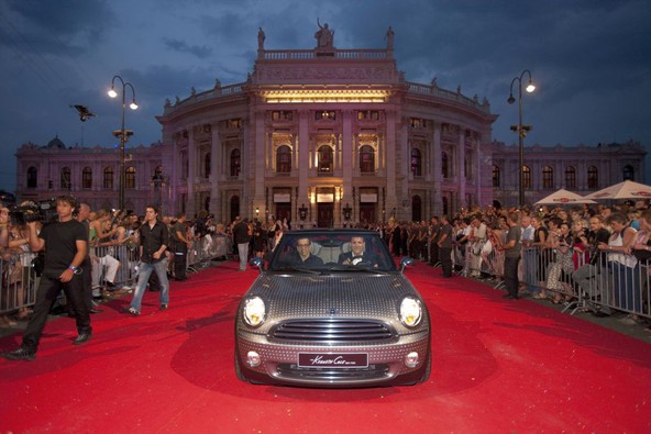 HIV/AIDS Life Ball 2012: MINI že dvanajstič podpira dogodek na Dunaju