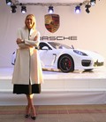 Individualen slog do zadnje potankosti: Marija Šarapova predstavila svojo Porsche Panamero GTS