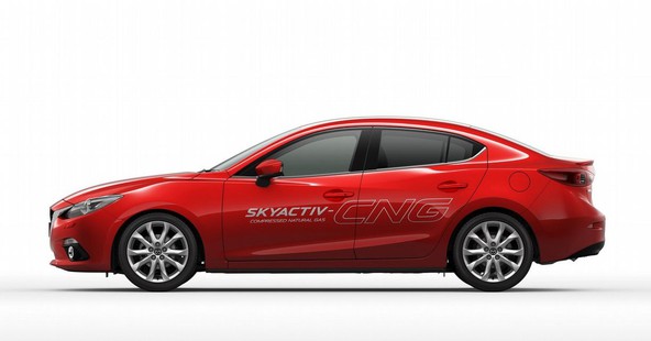 Avtomobilski salon v Tokiu: Mazda bo predstavila nove pogone za Mazdo3
