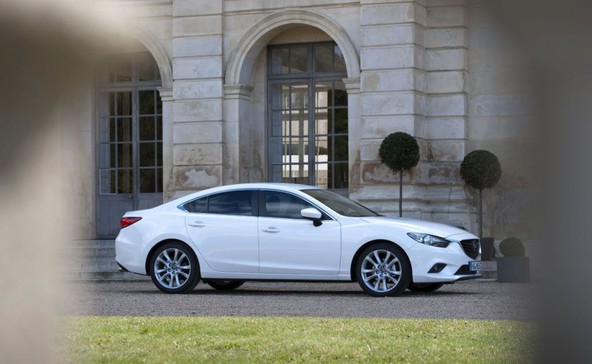 Mazda6: Napredne varnostne tehnologije “i-ACTIVSENSE” za novo mazdo