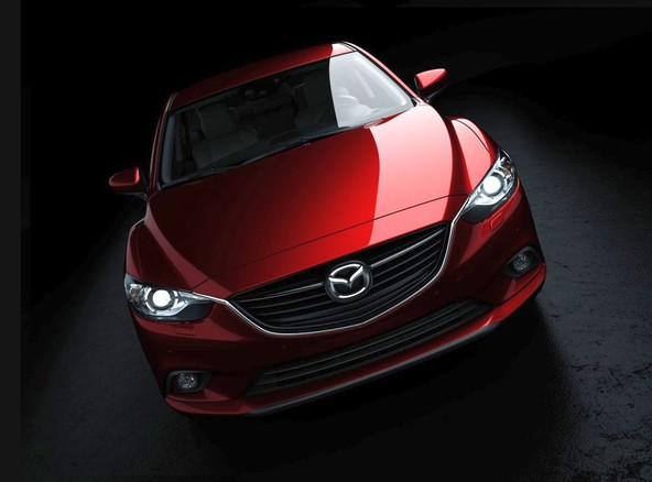 Mazda6: Svetovna premiera limuzinske različice na salonu v Moskvi
