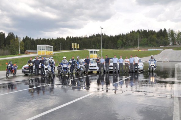 Koroški poligon St. Veit : Mednarodno usposabljanje prometnih policistov