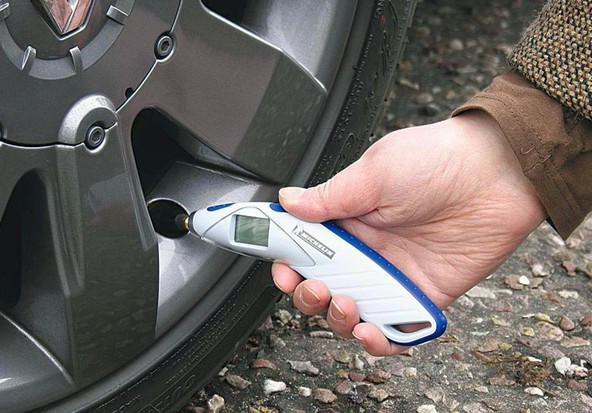 Michelin: Kako preveriti zračni tlak