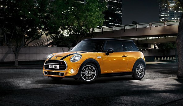MINI: Avto Aktiv pooblaščeni prodajalec in serviser za znamko MINI