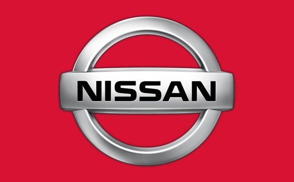 Gostišče ProPILOT Park Ryokan & Nissan: Obiskovalci gostišča se zabavajo s copati s tehnologijo samodejnega parkiranja