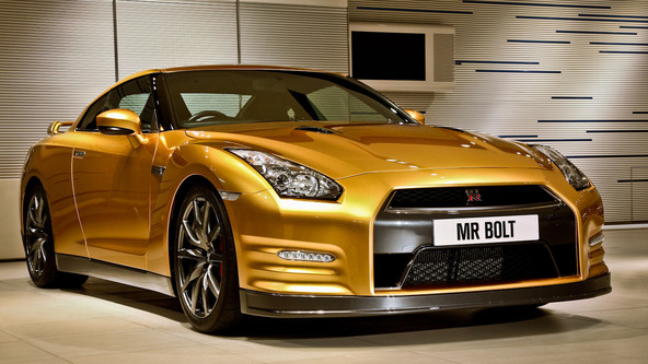 Bolt Gold GT-R : Nissan na spletni dražbi iztržil 193.191 ameriških dolarjev
