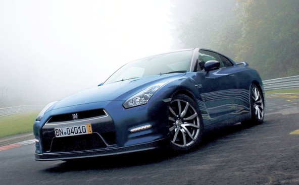 Nissan GT-R: Povečane zmogljivosti ob vstopu v novo modelno leto