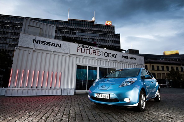 Nissan: Nissan je postavil izvirno, v prihodnost usmerjeno razstavo