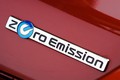 Nissan leaf: Svetovni avtomobil leta 2011