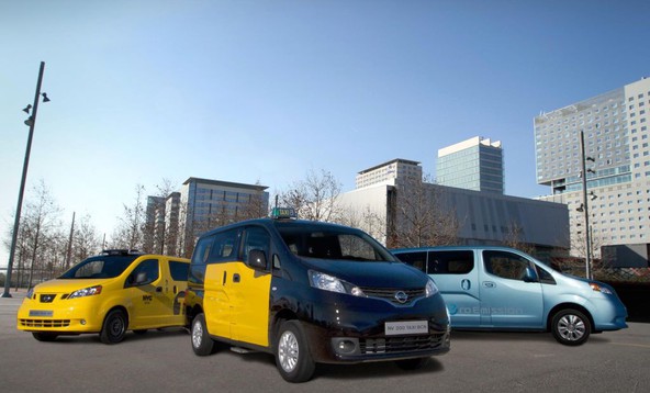 Nissan NV200 & e-NV200 : Nissanov taksi nared za vožnjo po Barceloni