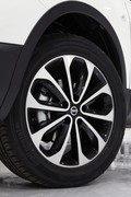Nissan Qashqai 360 : Qashqai z večjo dodano vrednostjo