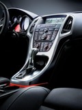 Nova Opel Astra: Športni avto s pridihom elegance