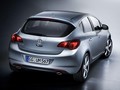 Nova Opel Astra: Športni avto s pridihom elegance