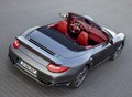 Novi Porsche 911 Turbo: Inteligentna moč: bistveno manjša poraba, še večja dinamika
