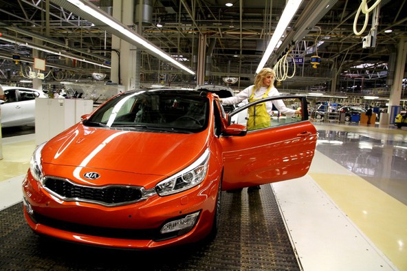 Kia Motors Slovakia: Kia v slovaški Žilini začela s proizvodnjo novega pro_cee’da