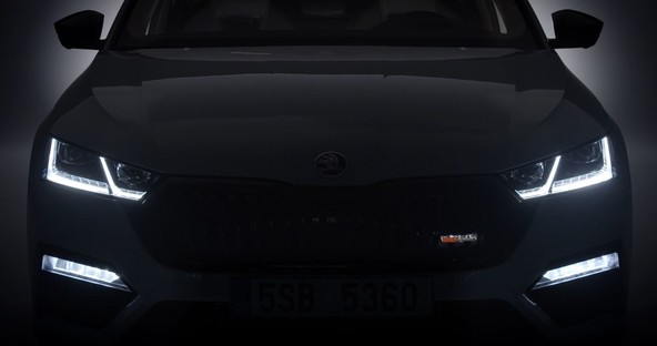 Nova Octavia RS iV s priključnohibridnim pogonom : Škodin paradni model na ženevskem avtomobilskem salonu