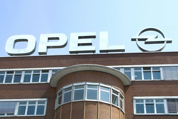 Opel: Opel v Sloveniji zelo uspešno zaključil leto 2010