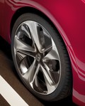 Opel GTC Paris: Študijski avtomobil odkriva strast v gibanju