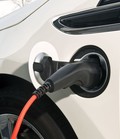 Opel ampera: Revolucionarni električni avtomobil od 42.900 evrov dalje