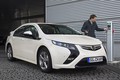 Opel ampera: Brezskrbna vožnja na električni pogon