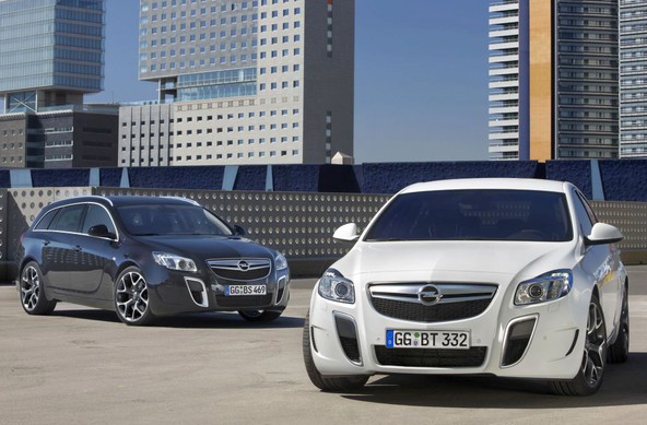 Opel insignia OPC: Sedaj na voljo tudi s šeststopenjskim samodejnim menjalnikom