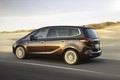 Opel zafira tourer: Preobrazba prvega razreda