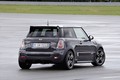 MINI: MINI na avtomobilskem salonu v Parizu