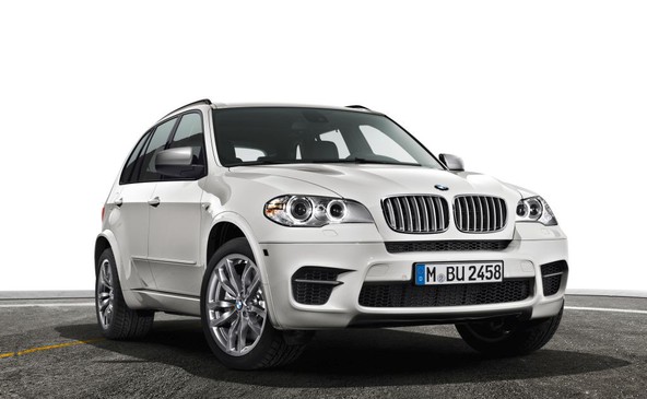 Novi BMW X5 PHEV: Prvi serijski hibridni avtomobil znamke BMW