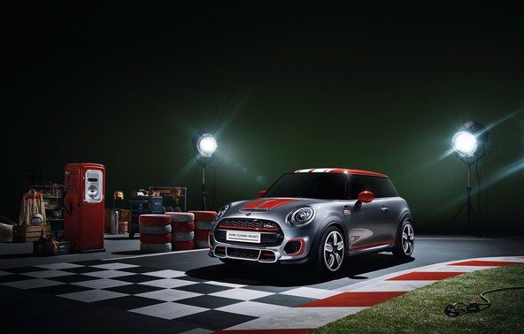 MINI John Cooper Works koncept: Nov kandidat za prvi štartni položaj
