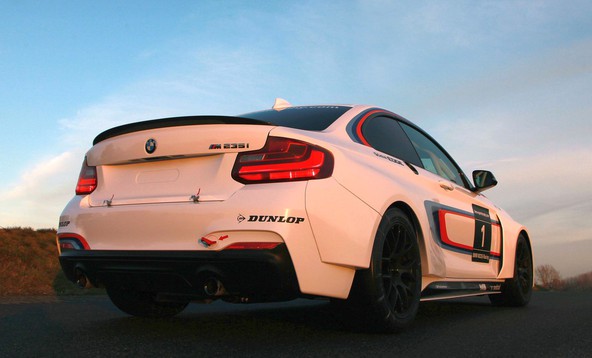 BMW M235i Racing: Uradno lansiranje na podelitvi nagrad DMSB