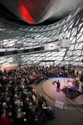 BMW Welt: Rekordno leto 2013