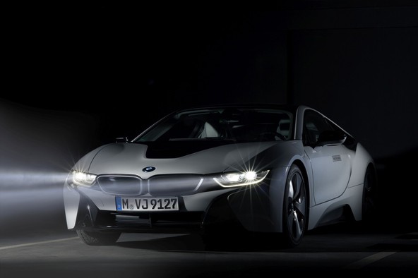 Dizajn luči BMW: Svetli svetlobni obroči, LED in laserske luči