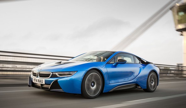 BMW i8: i8 osvojil nagrado Top Gear Car of the Year