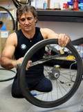 Alessandro Zanardi: BMW-jev voznik na triatlonski preizkušnji na Havajih