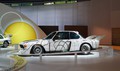 BMW praznuje 40 let BMW Art Cars: Premikajoče se skulpture se v letu 2015 popeljejo na oder po vsem svetu