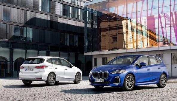Novi BMW serije 2 Active Tourer: Samostojni avtomobilski koncept za premijski segment