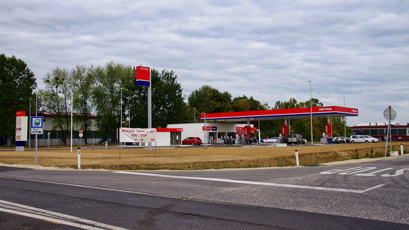 Nov bencinski servis Petrol Murska Sobota - Plese: Investicija v gradnjo bencinskega servisa je znašala 1,7 milijona evrov