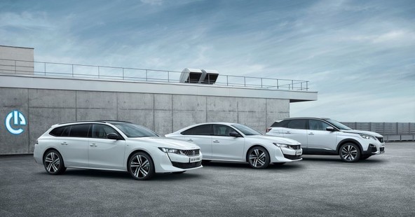 PEUGEOT IN CITROËN V SLOVENIJI : PRIPRAVE NA PRIHOD NIZKO-EMISIJSKIH VOZIL
