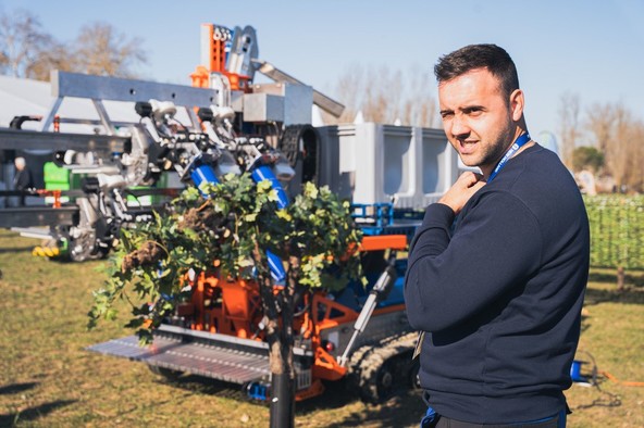 Kmetijstvo prihodnosti: PeK Automotive na Agri 2025 