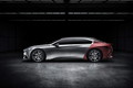 Konceptno vozilo PEUGEOT EXALT: Inovativen dizajn za obogatene užitke