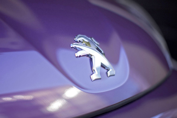 Stiki s strankami & Peugeot: Peugeot je že tretje leto zapored osvojil nagrado 