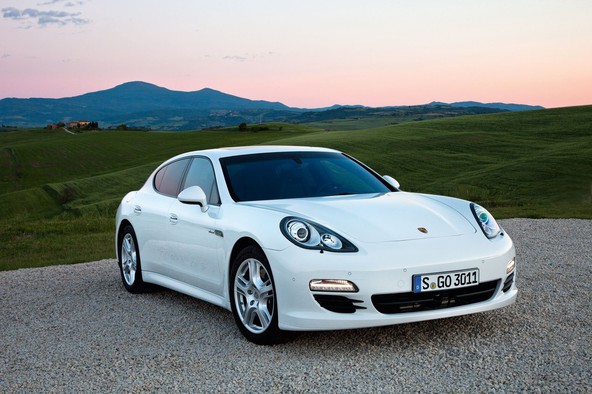 BASF: Porsche AG stavi na BASF-ovo zvočno izolacijo Basotect