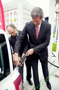 Prvo točenje - dr. Gaberšček (CO NOT), mag. Berločnik (Petrol)