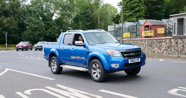 Vozniki Rangerjev: Ne morejo si pomagati, da ne bi pomagali